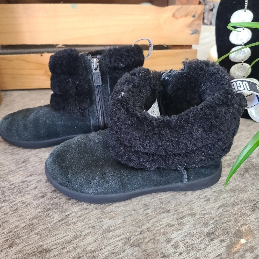 UGG Mini Fluff Black Boots Kids Size 12